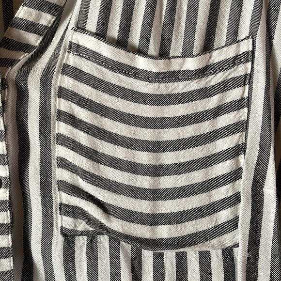 Ruby Rd. Long sleeve button down shirt, Size XL, Black and white stripe - Picture 9 of 12